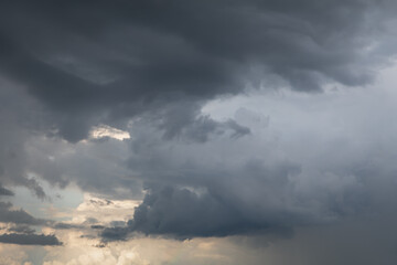 Fototapeta na wymiar stormy clouds