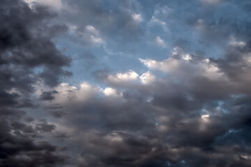Fototapeta na wymiar Dramatic storm clouds forming just before a rain..Rain clouds forming during the monsoon season.