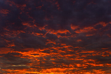 Wolken Himmel im Sonnenuntergang