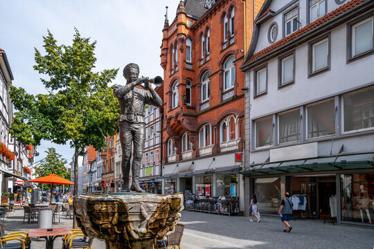Rattenf&auml;nger, Statue,  Hameln, Deutschland 