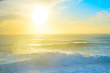 Obraz na płótnie Canvas Atlantic ocean sunset Portugal colorful