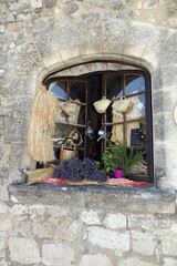 Fototapeta na wymiar Fenster in der Provence