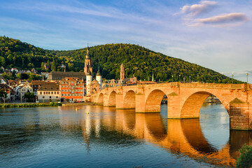 Fototapeta na wymiar The old bridge in Heidelberg, Germany