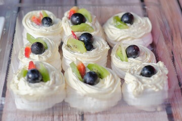 Mini pavlovas