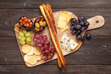 Cheese, grapes and olives antipasto