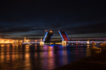 Fototapeta na wymiar Palace drawbridge in Saint Petersburg Russia at night