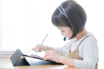 アジア人　子供　学習　ポートレート