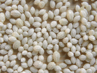 White seeds of raw Papaya fruit