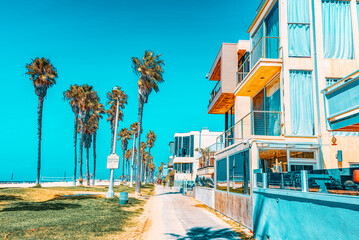Famous Los Angeles Beach - Venice Beach with people. © BRIAN_KINNEY