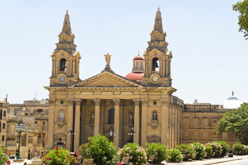 Fototapeta na wymiar Malta La Valletta, Church of St. Publius in Floriana