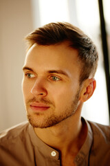 Obraz premium Close-up portrait of handsome successful healthy caucasian man
