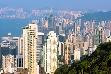Obraz premium Hong kong downtown the famous cityscape view from the Victoria peak the famous viewpoint in Hong Kong.