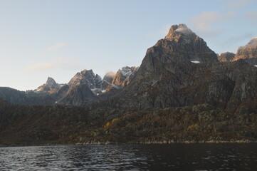 Obraz premium Autumn colors on the mountains and in the fjords of Lofoten Norway