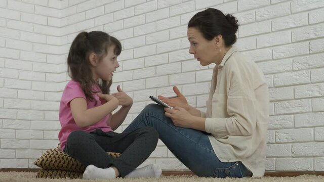 Psychologist for child support.