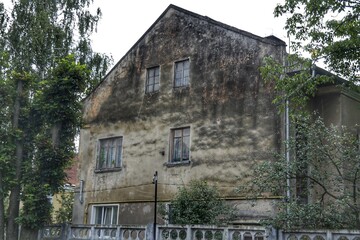 Fototapeta premium old abandoned house