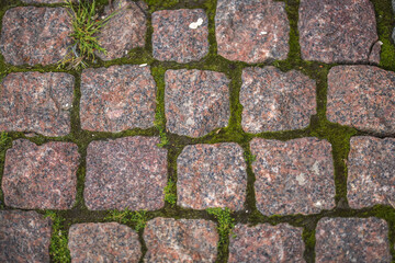 the texture of paving slabs to create a rounded shape