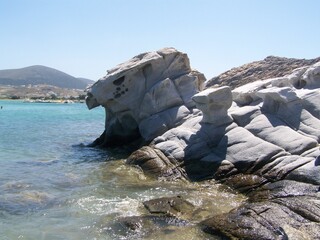 Gr&egrave;ce - Les Cyclades - &Icirc;le de Paros - Baie de Naoussa -  Plage de Kolymbithres