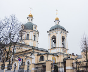 Fototapeta premium St. Nikolas church in Zvonarsky side-street, Moscow, Russia