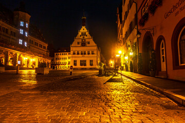 Fototapeta na wymiar Rothenburg before dawn 4