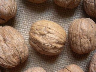 Brown color raw whole dried Walnut