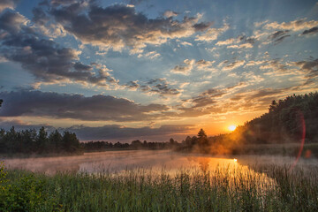 sunrise over the lake wschód nad jeziorem - obrazy, fototapety, plakaty