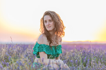 photo session made at sunset in the lavender fields of brihuega, spain.
