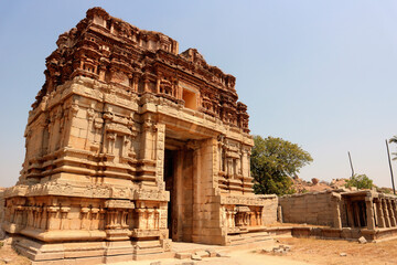 Fototapeta premium Ruins of the Achyutaraya temple in Hampi. Matanga hill.