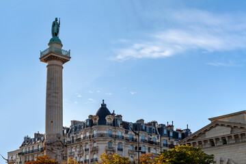 place de la nation à paris, colonne de philippe auguste