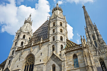 Fototapeta na wymiar Stephansdom (St. Stephen's Cathedral) in Vienna (Wien), Austria.