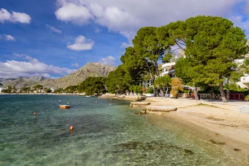 Foto op Canvas The beautiful coast of the Mediterranean sea in Pollenca village. Popular tourist destination on Mallorca island, Spain © r_andrei