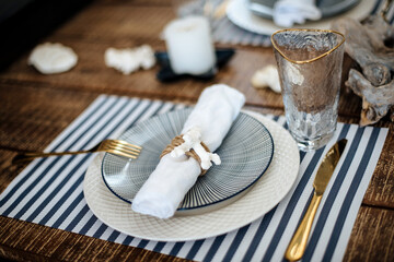 elegant table setting