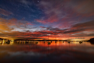 Fototapeta premium sunset on the water