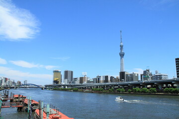 the Sumida River in Tokyo, Japan