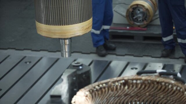 Rise of the rotor of the motor in the factory before installation in the stator