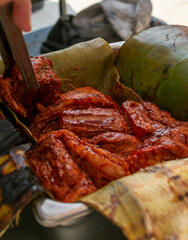 barbacoa de picaña en hojas de agave y al asador 