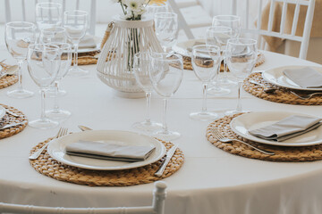 montaje de mesa almuerzo cena boda 