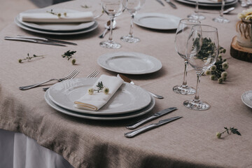 montaje de mesa almuerzo cena boda 