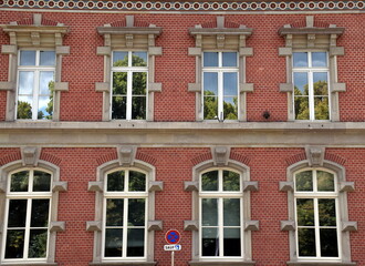 Fototapeta premium Rote Backsteinfassade in Colmar