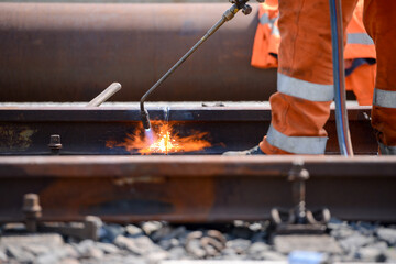 Reparaturarbeiten an einem Bahngleis