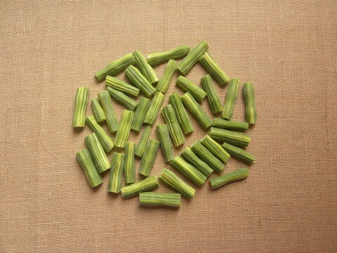 Diced cut green color raw fresh Drumsticks