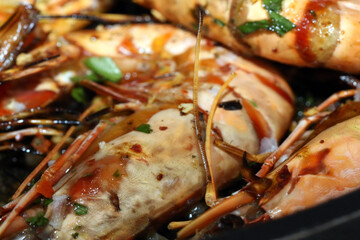 Gegrillte Black Tiger Garnelen