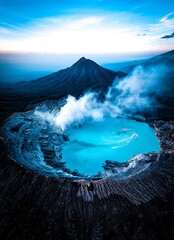 Beautiful Scenery About the Mountain & Crater of Ijen © Yehezkiel