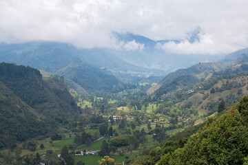 Fototapeta na wymiar panorama photo of cocora valley in colombia