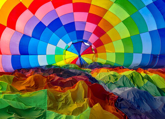 colorful Hot air balloon © Serhii Kotelevets