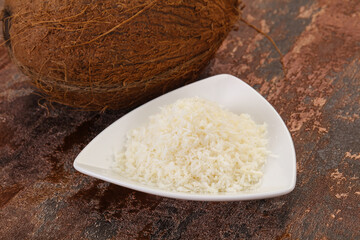 Coconut shredded chip with nut