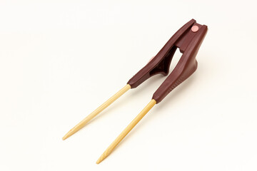 手の不自由な方を助ける箸、自助箸