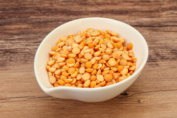 Dry peas for cooking