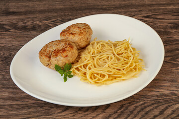 Spaghetti with homemade chicken cutlet