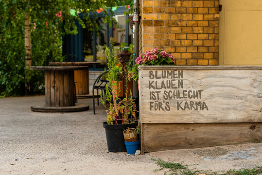 A saying in German: Stealing flowers is bad for karma