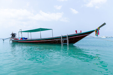 Fototapeta premium Longtail boat in Koh Phangan, Thailand 